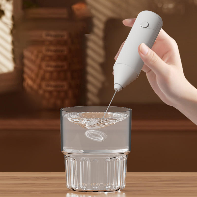 ミルクワイヤレスフォーマーコーヒー泡立て器ミキサー電動ブレン - Milk Frother のレビューと価格