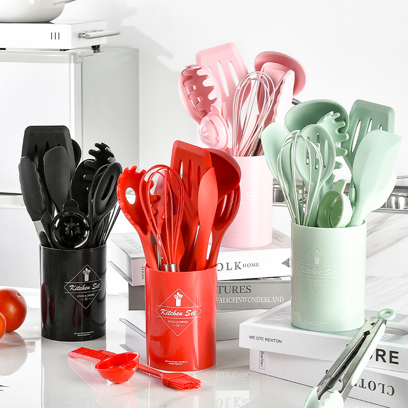 12psのシリコン料理を用意する必要がある. - Kitchen Gadgets Under $10 のレビューと価格
