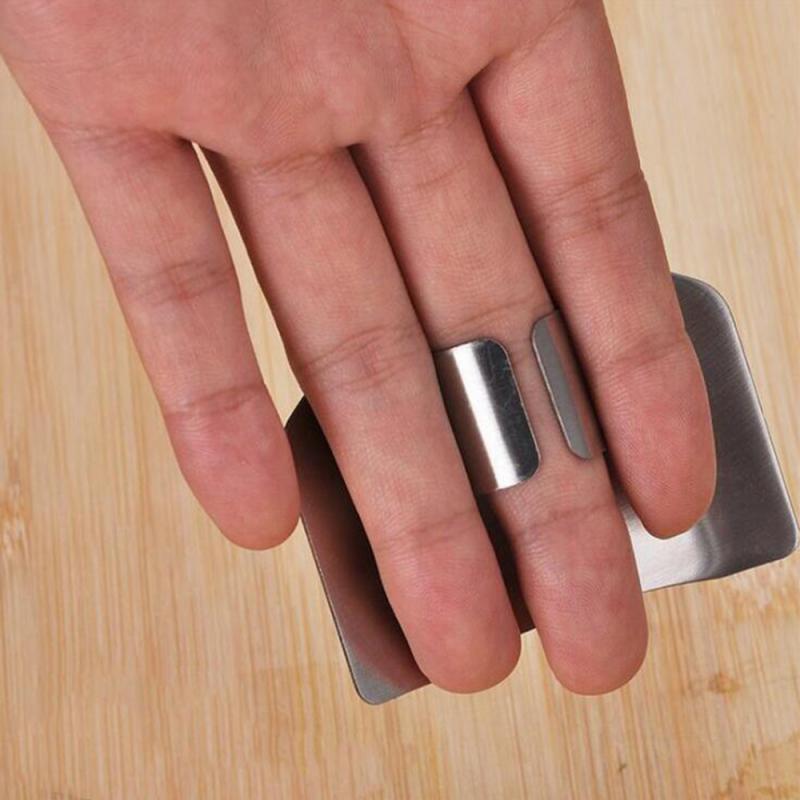 キッチンツールアクセサリーステンレス鋼フィンガーガード安全野 - Zyliss Kitchen Gadgets のレビューと価格