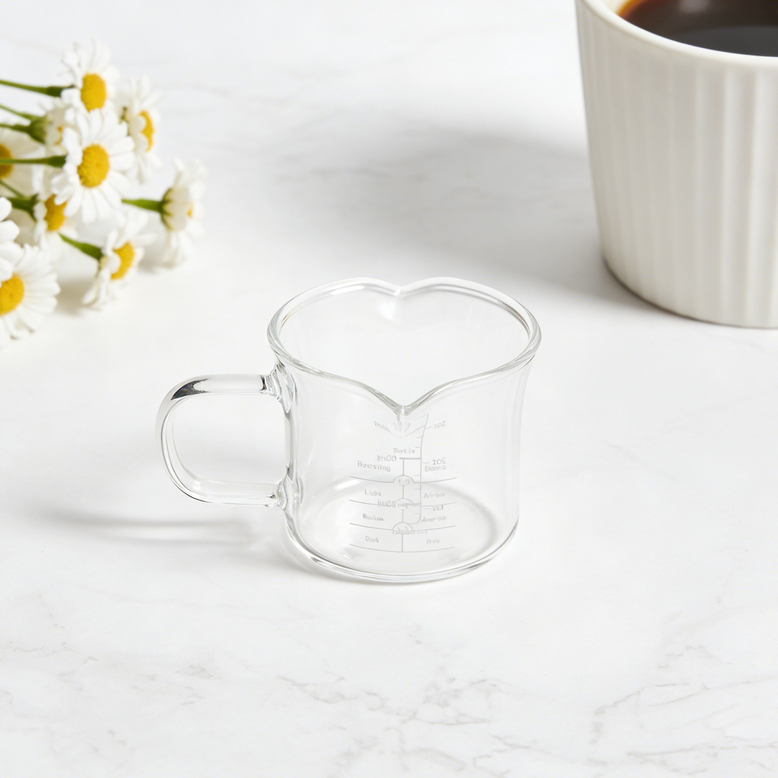 二重注ぎ口付きのガラス製計量カップ 100ml。エスプレッソ - Milk Frother のレビューと価格